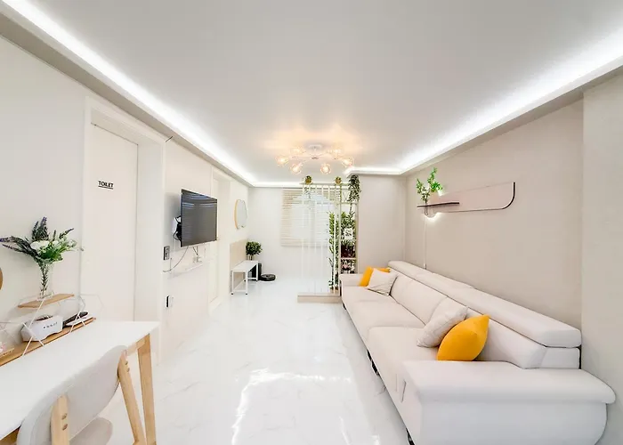 Maison *
